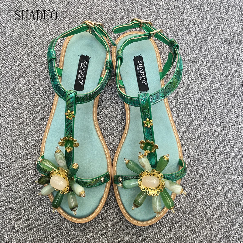 2018 SHADUO top quality Women's Vintage Style Leather Stitching Natural Green Agate Stone Flat Sandals Buckle Sandals
2018 SHADUO top quality Women's Vintage Style Leather Stitching Natural Green Agate Stone Flat Sandals Buckle Sandals