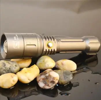 R5 LED Alloy Light Long Range Charging Flashlight Rotating Zoom Focusing Light Torch
R5 LED Alloy Light Long Range Charging Flashlight Rotating Zoom Focusing Light Torch