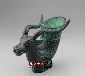 The bronze long letter lanterns ancient ancient palace lantern lamp ornaments jewelry wedding props figure
The bronze long letter lanterns ancient ancient palace lantern lamp ornaments jewelry wedding props figure