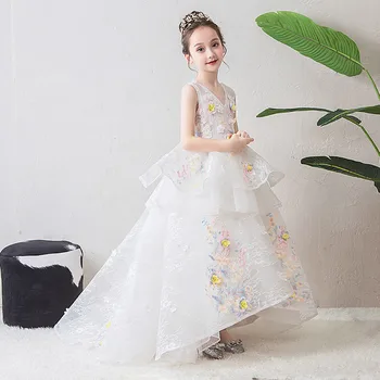 Luxury Embroidery Holy Communion Dress Lace Up V-neck Flower Girl Dresses Wedding Ball Gown Long Trailing Princess Party Dress
Luxury Embroidery Holy Communion Dress Lace Up V-neck Flower Girl Dresses Wedding Ball Gown Long Trailing Princess Party Dress