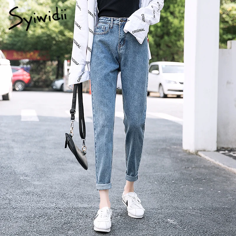 Mom jeans high waist Vintage gray blue denim pants womens clothing 5XL plus size Washed boyfriend jeans for women streetwear
Mom jeans high waist Vintage gray blue denim pants womens clothing 5XL plus size Washed boyfriend jeans for women streetwear