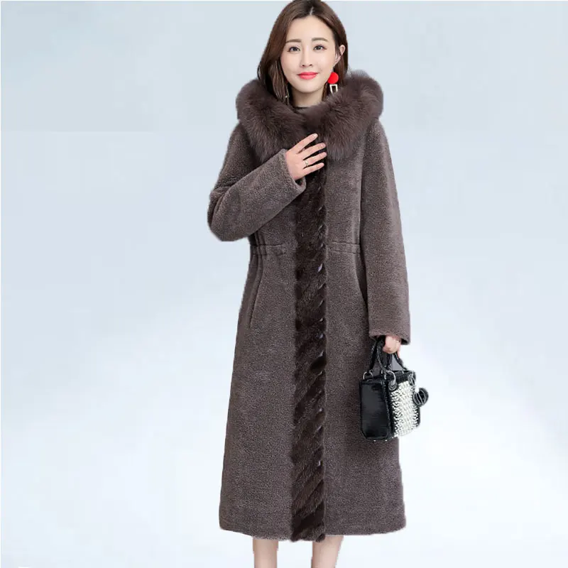Granule sheep shearing fur coat Winter Wool Coat Women Fur Coat Fox Fur Hooded Warm Cashmere Jacket Overcoat Long Jacket Coat
Granule sheep shearing fur coat Winter Wool Coat Women Fur Coat Fox Fur Hooded Warm Cashmere Jacket Overcoat Long Jacket Coat