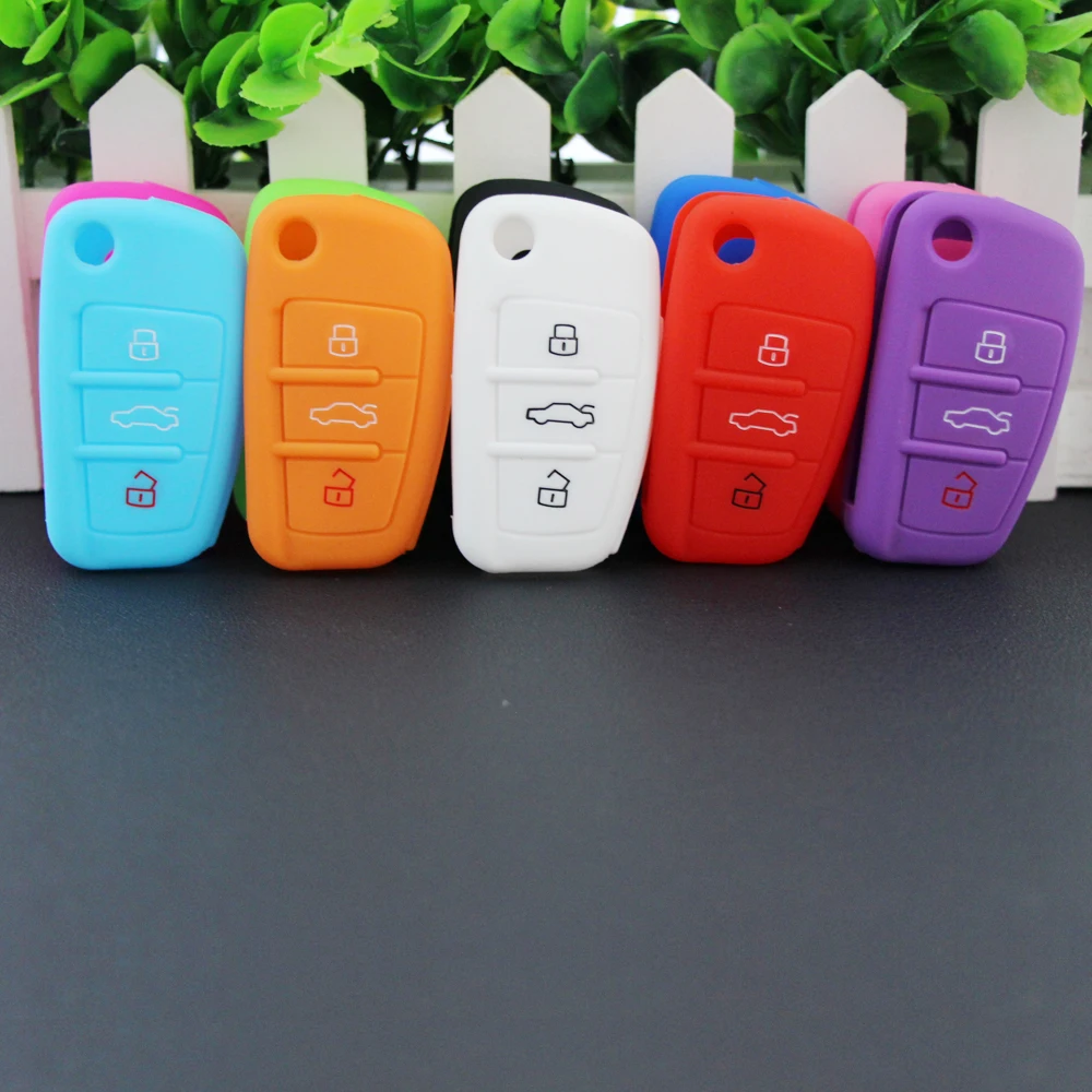 Silicone Car Key Cover FOB Case For Audi A1 A3 S3 Q3 Q7 R8 A6L TT Flip Remote Key Jacket Car styling 3Button
Silicone Car Key Cover FOB Case For Audi A1 A3 S3 Q3 Q7 R8 A6L TT Flip Remote Key Jacket Car styling 3Button