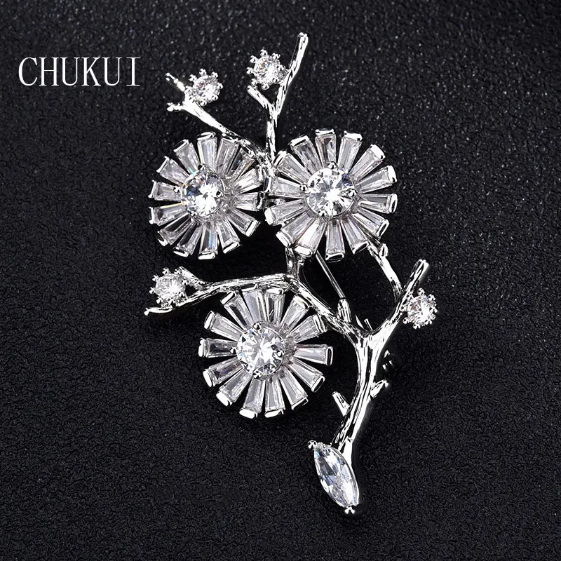 CHUKUI Elegant Plum Blossom Flower Cubic Zirconia Brooches Pin Lady Wedding Jewelry Accessory For Women
CHUKUI Elegant Plum Blossom Flower Cubic Zirconia Brooches Pin Lady Wedding Jewelry Accessory For Women