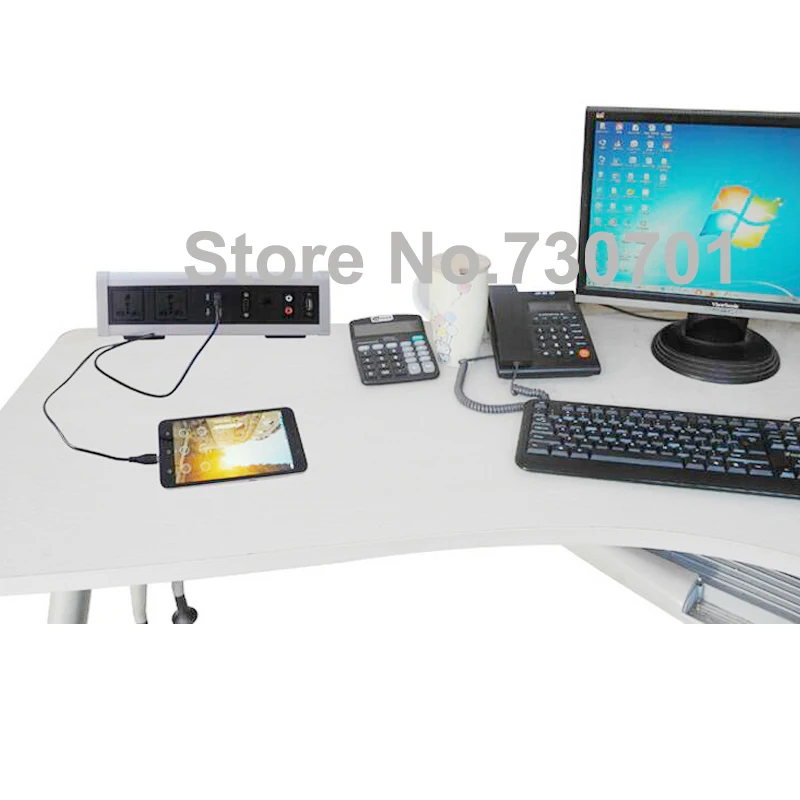 desktop av socket (3)