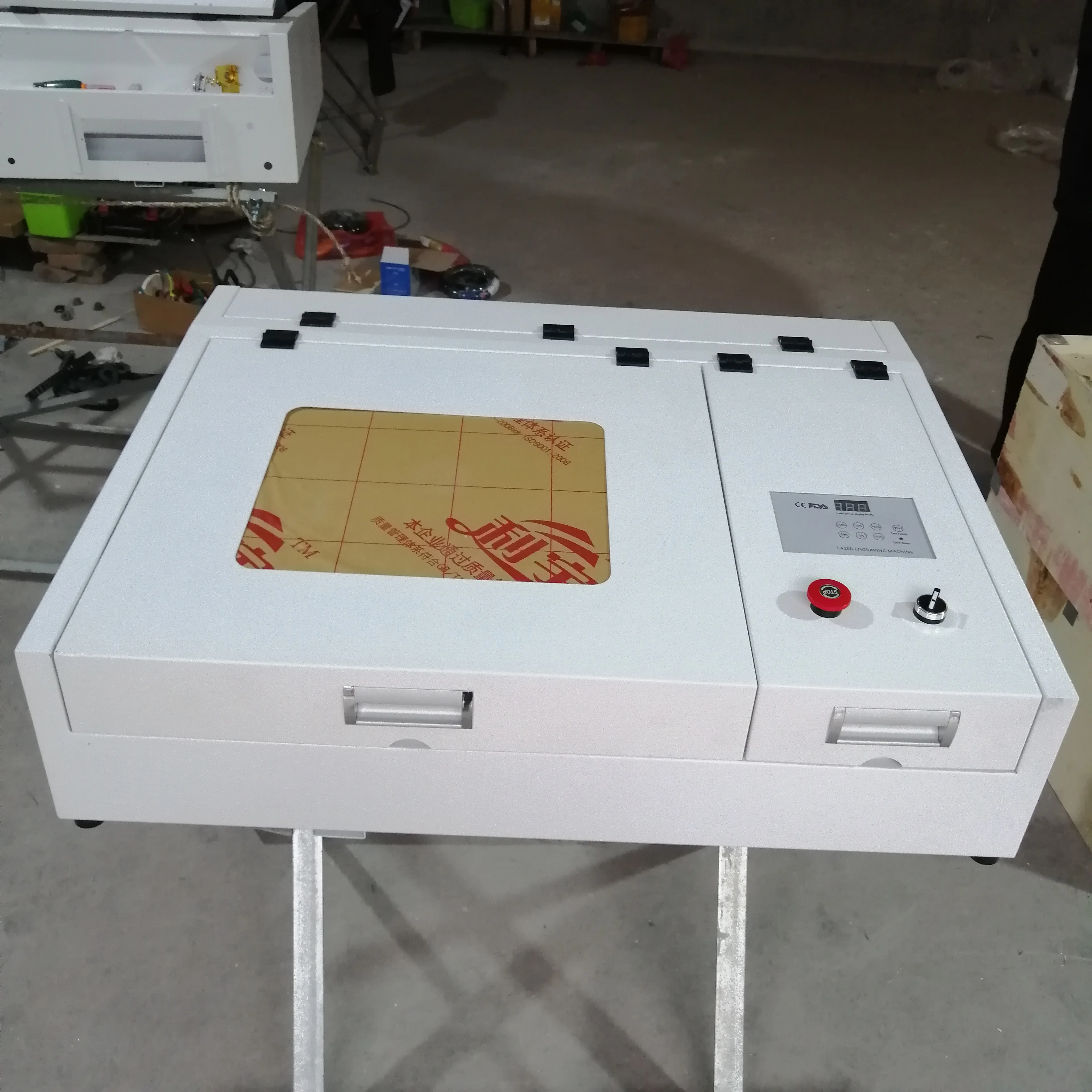 

White 4040 CO2 laser 50W laser engraving machine cutting wood acrylic MDF 3-5mm thickness