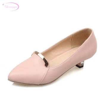 Chainingyee simple style sexy pointed toe pump fashion metal decoration slip beige white pink purple blue med heel women shoes
Chainingyee simple style sexy pointed toe pump fashion metal decoration slip beige white pink purple blue med heel women shoes