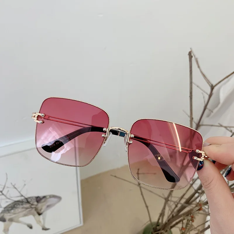 Brand Designe 2019 New Sunglasses Women Fashion Metal Square Sunglasses Vintage Retro For Female Male Sexy Leopard Shades UV400
Brand Designe 2019 New Sunglasses Women Fashion Metal Square Sunglasses Vintage Retro For Female Male Sexy Leopard Shades UV400