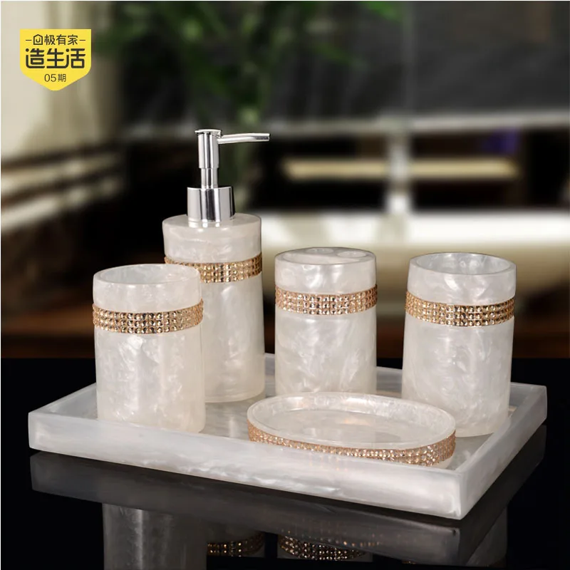 2017 Limited Sale Banheiro Toothbrush Holder European High-grade Bathroom Suite Five Piece Tray Wash Gargle Cup Wedding Gift
2017 Limited Sale Banheiro Toothbrush Holder European High-grade Bathroom Suite Five Piece Tray Wash Gargle Cup Wedding Gift