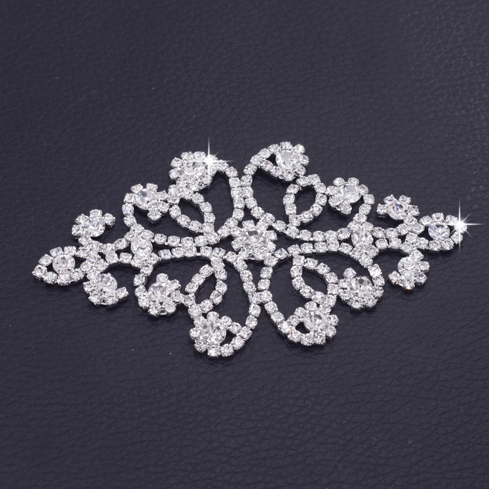 

1 piece 5.5*9.5 cm diamond-shaped applique with rhinestone DIY women's wedding dress glitter jewelry embellished with silver cry