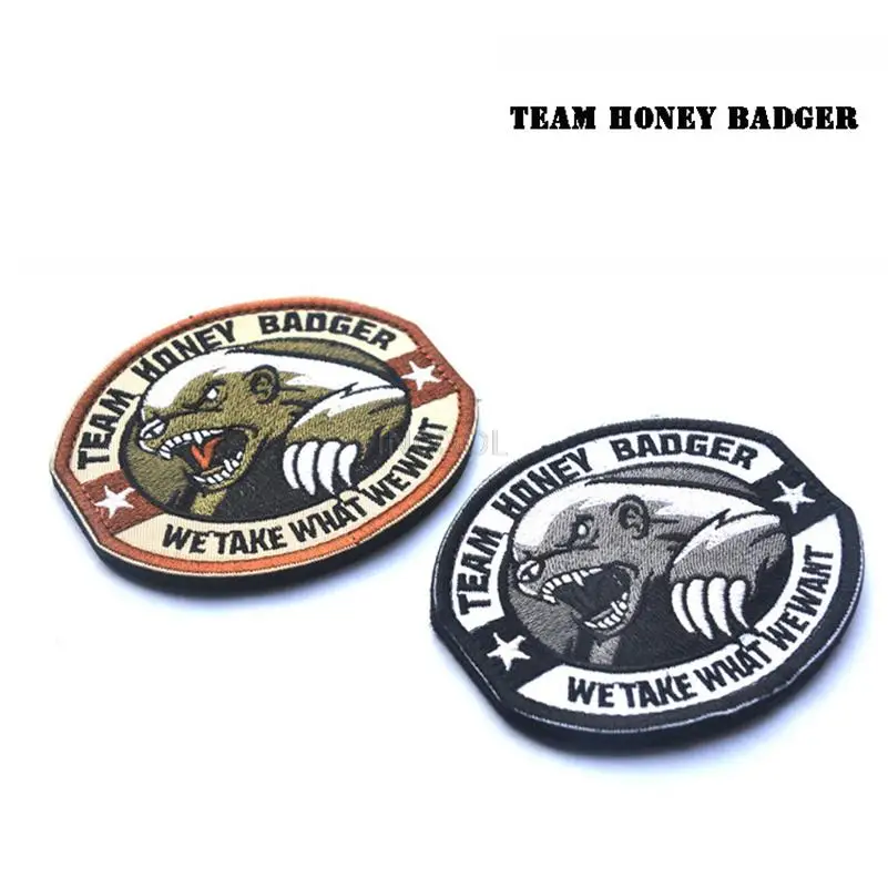 Three-dimensional Embroidery Embroidery Badge Team Morale Honey Badger Soldiers Armbands Patch Military Tactics
Three-dimensional Embroidery Embroidery Badge Team Morale Honey Badger Soldiers Armbands Patch Military Tactics