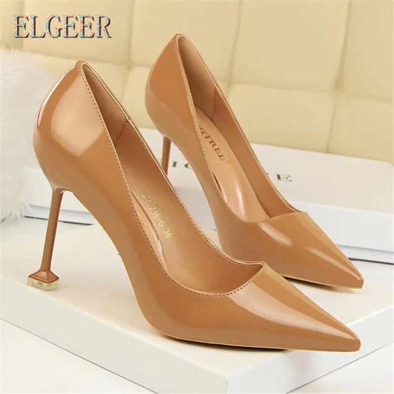 New Fashion simple fine with high-heeled patent leather shallow mouth pointed sexy nightclub thin single shoes women high heels
New Fashion simple fine with high-heeled patent leather shallow mouth pointed sexy nightclub thin single shoes women high heels