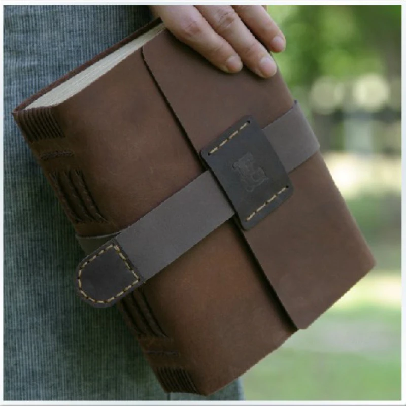 Handmade Vintage Genuine Leather Kraft Paper Notebook Diary Book Notepad School Supplies Office Business Stationery Nice Gift
Handmade Vintage Genuine Leather Kraft Paper Notebook Diary Book Notepad School Supplies Office Business Stationery Nice Gift