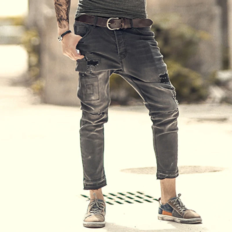 Spring summer new style men's casual ripped holes pants jeans men's black retro England style washed button slim jeans K764
Spring summer new style men's casual ripped holes pants jeans men's black retro England style washed button slim jeans K764