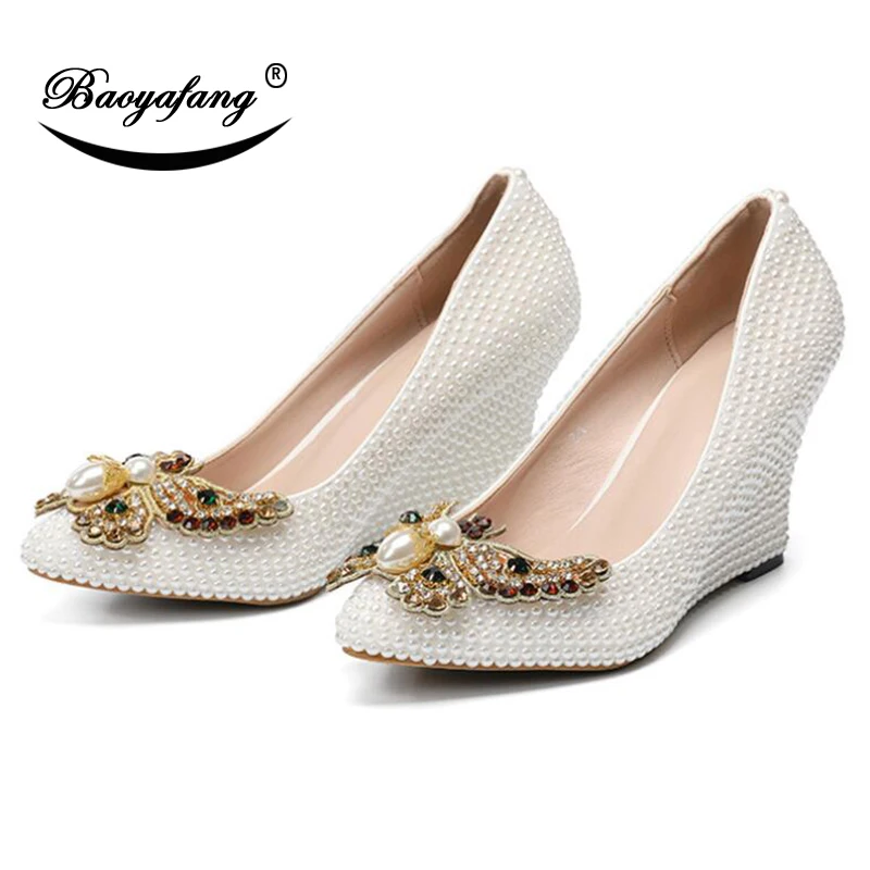 BaoYaFang Pointed Toe Wedges Womens Party dress shoe White Pearl Wedding shoes 2019 NEW ARRIVE big size PUMPS
BaoYaFang Pointed Toe Wedges Womens Party dress shoe White Pearl Wedding shoes 2019 NEW ARRIVE big size PUMPS