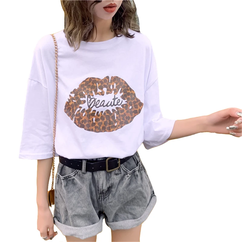 2019 new summer women's leopard lip print casual round neck loose shirt tide solid color summer short-sleeved shirt
2019 new summer women's leopard lip print casual round neck loose shirt tide solid color summer short-sleeved shirt