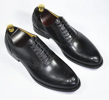 Spring autumn new fashion flat leather shoes male retro carved breathable bottom thick brogue shoes free shipping
Spring autumn new fashion flat leather shoes male retro carved breathable bottom thick brogue shoes free shipping