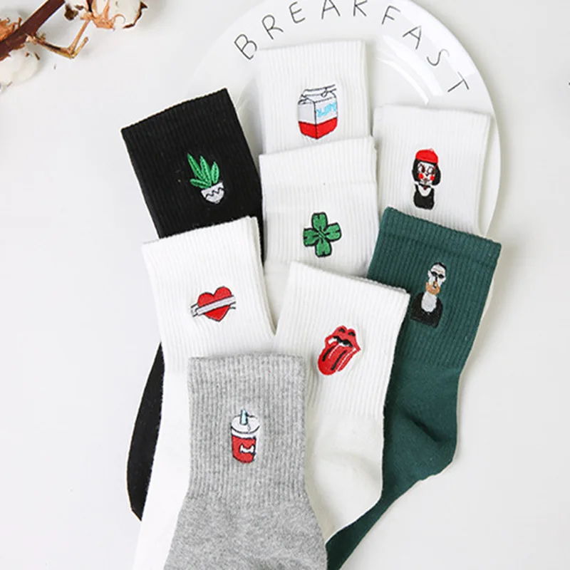 Women Size New Cotton Short Socks Killer Cupid Moustache Milk Cola Leon Clover Love Tongue Comfortable Dropshipp
Women Size New Cotton Short Socks Killer Cupid Moustache Milk Cola Leon Clover Love Tongue Comfortable Dropshipp