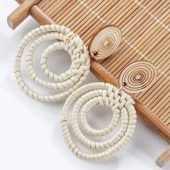 

AENSOA Summer Nuturall Wooden Rattan Braid Drop Earrings For Women Bohemia Handmade Round Straw Weave Rattan Geometric Earrings