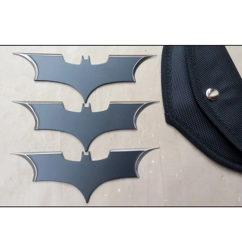 with Bag 3pcs/lot 15cm NECA DC Comics Batman Arkham The Dark Knight Metal Batarang Replica Action Figure
with Bag 3pcs/lot 15cm NECA DC Comics Batman Arkham The Dark Knight Metal Batarang Replica Action Figure