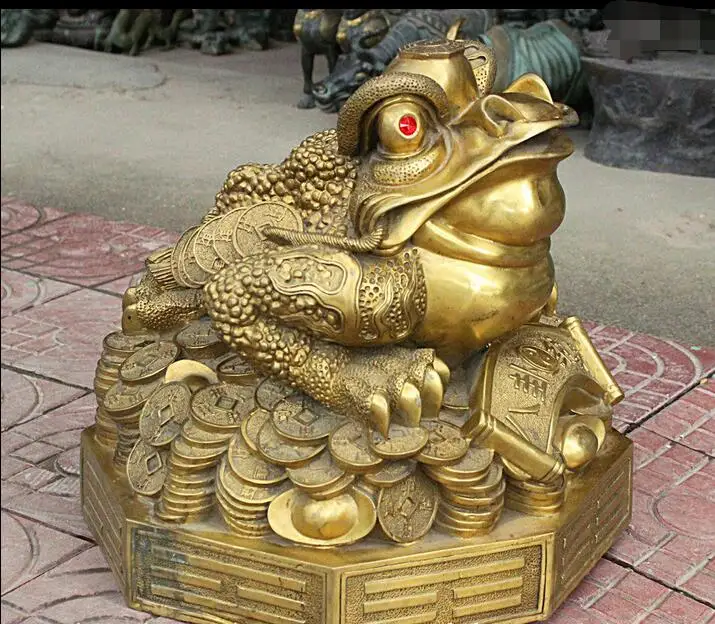 18" Chinese Feng Shui Copper Brass Golden Toad Hoptoad Wealth Coin Yuan Bao Statue
18" Chinese Feng Shui Copper Brass Golden Toad Hoptoad Wealth Coin Yuan Bao Statue