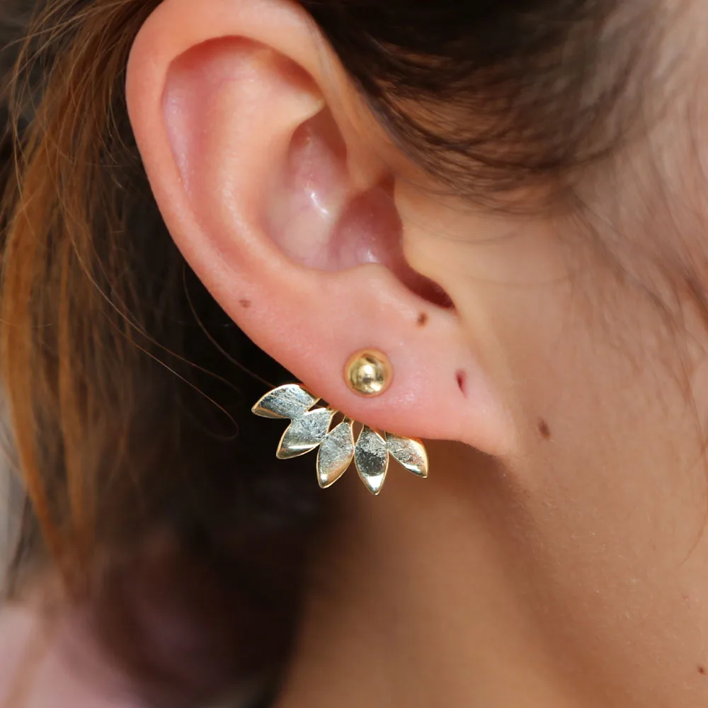100% 925 sterling silver high polished double sided jacket summer beach leaf shape half ball stud elegant girl women earring
100% 925 sterling silver high polished double sided jacket summer beach leaf shape half ball stud elegant girl women earring
