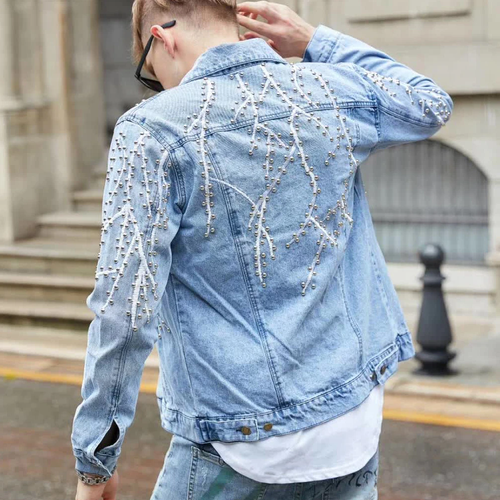 Men Punk Denim Jackets Multi Rivets Embroidery Denim Jackets Streetwear Autumn Coat For Male Bomber Jacket Mens Casual Hip Hop
Men Punk Denim Jackets Multi Rivets Embroidery Denim Jackets Streetwear Autumn Coat For Male Bomber Jacket Mens Casual Hip Hop
