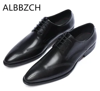Genuine Leather Dress Men Shoes Trend Carving Design Wedding Shoes Men's Business Work Pointed Toe Laces Comfortable Derby Shoes
Genuine Leather Dress Men Shoes Trend Carving Design Wedding Shoes Men's Business Work Pointed Toe Laces Comfortable Derby Shoes