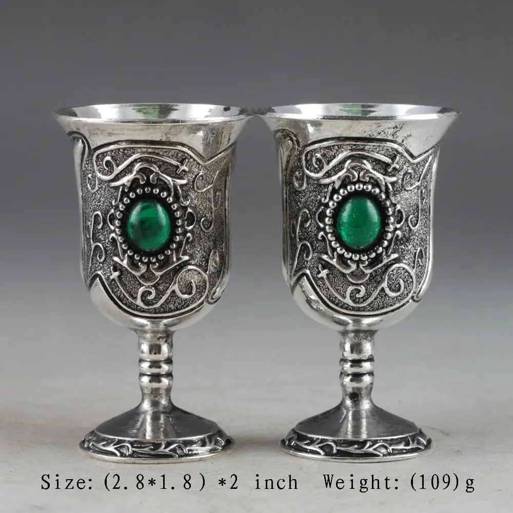 First-class Chinese ancient manual collection a pair of miao silver inlaid turquoise goblet
First-class Chinese ancient manual collection a pair of miao silver inlaid turquoise goblet