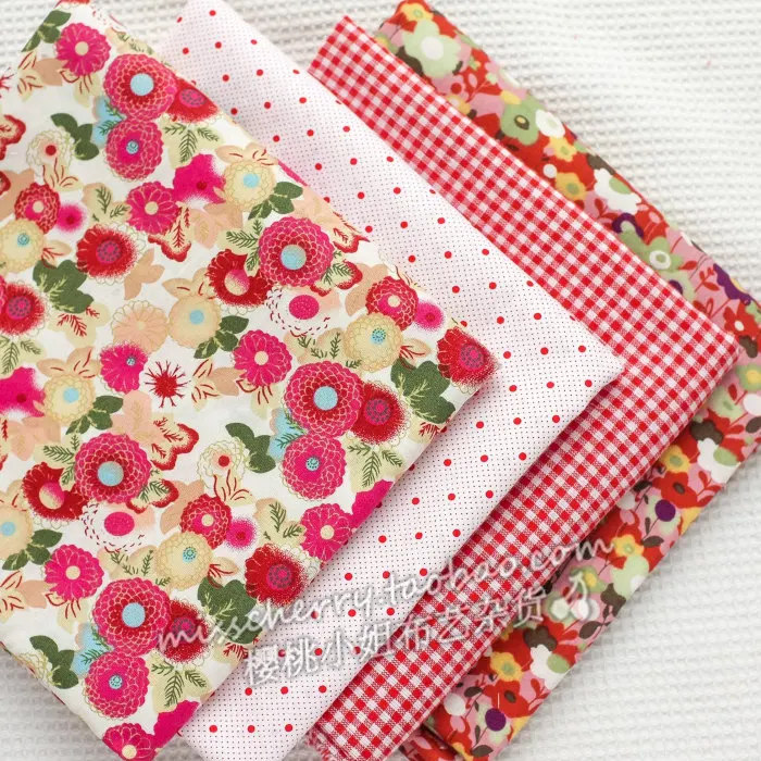 50*50cm 4 pcs Red Floral print Handmade Fabric Sewing patchwork Cotton Fabric Free shipping
50*50cm 4 pcs Red Floral print Handmade Fabric Sewing patchwork Cotton Fabric Free shipping