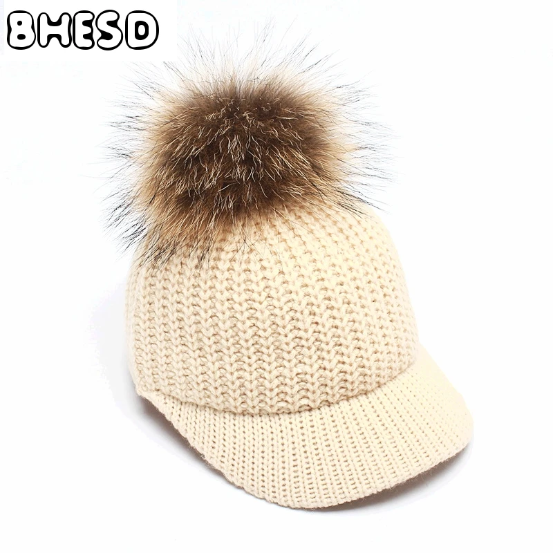BHESD 2017 Women Knitted Baseball Cap With Raccoon Fur Pom pom Men Snapback Woolen Hat Winter Acrylic Ball Cap Gorro AutumnJY518 
BHESD 2017 Women Knitted Baseball Cap With Raccoon Fur Pom pom Men Snapback Woolen Hat Winter Acrylic Ball Cap Gorro AutumnJY518