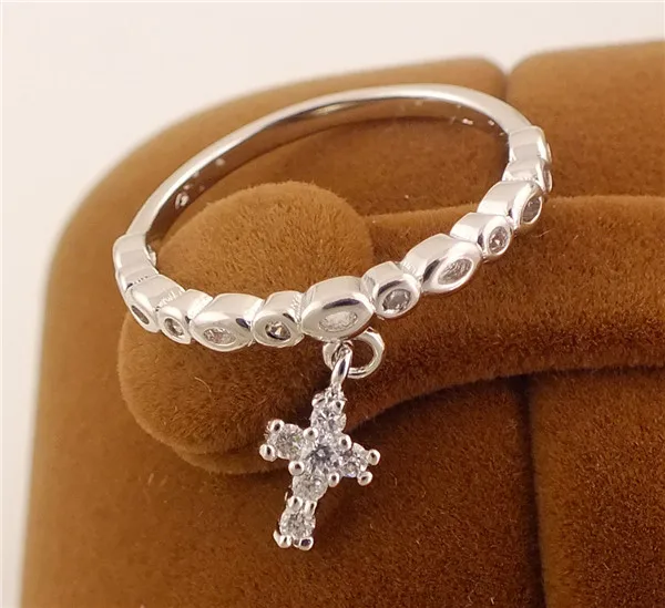 H:HYDE Fashion Silver Color Rings Cross Pendant Round Cubic Zirconia Finger Rings Jewelry Women Parure Bijoux Femme 2019
H:HYDE Fashion Silver Color Rings Cross Pendant Round Cubic Zirconia Finger Rings Jewelry Women Parure Bijoux Femme 2019
