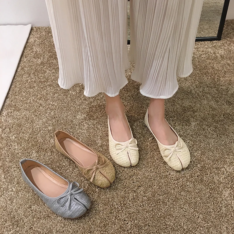 Tabi ninja flats bowknot woman summer new shoes casual straw weaving footwear femme fresh trendy zapatos mujer 2019 slip-on cozy
Tabi ninja flats bowknot woman summer new shoes casual straw weaving footwear femme fresh trendy zapatos mujer 2019 slip-on cozy