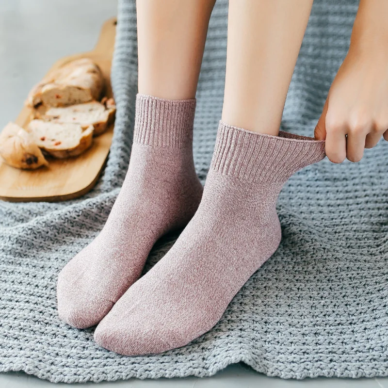 10 pieces = 5 pairs autumn and winter cotton women's socks Japanese solid color cotton socks loose women socks ladies socks
10 pieces = 5 pairs autumn and winter cotton women's socks Japanese solid color cotton socks loose women socks ladies socks