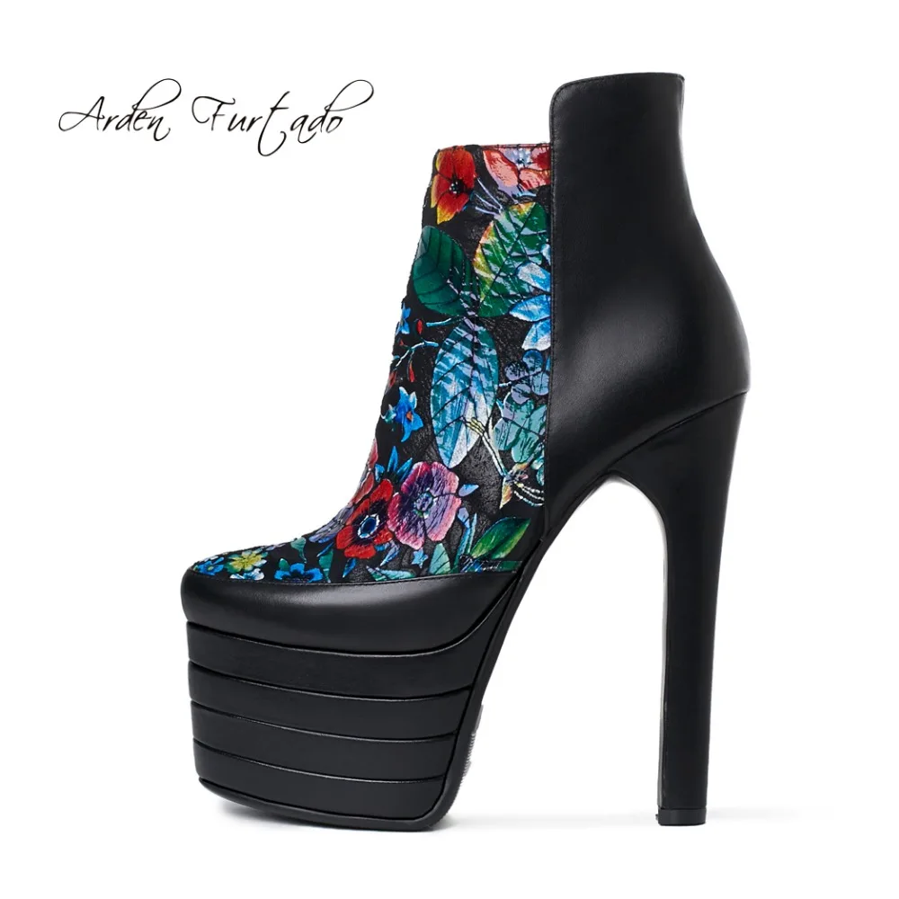 Arden Furtado shoes woman genuine leather fashion ankle boots flowers high heels 15cm chunky heels platform boots size32 33
Arden Furtado shoes woman genuine leather fashion ankle boots flowers high heels 15cm chunky heels platform boots size32 33