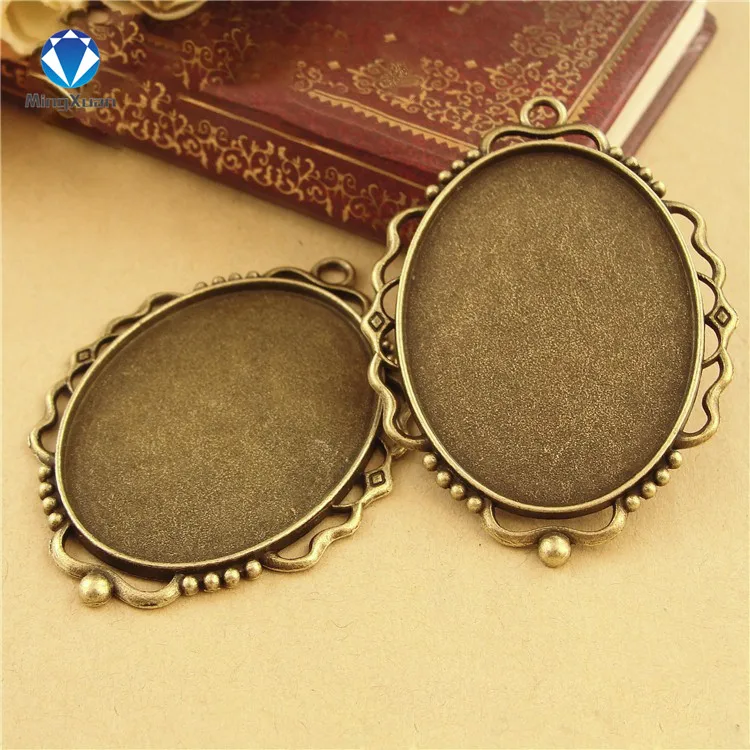 5pcs two color Metal Filigree Lace (Fit 30*40mm Dia) Oval Cabochon Pendant Settings Blank Charms 5Styles
5pcs two color Metal Filigree Lace (Fit 30*40mm Dia) Oval Cabochon Pendant Settings Blank Charms 5Styles