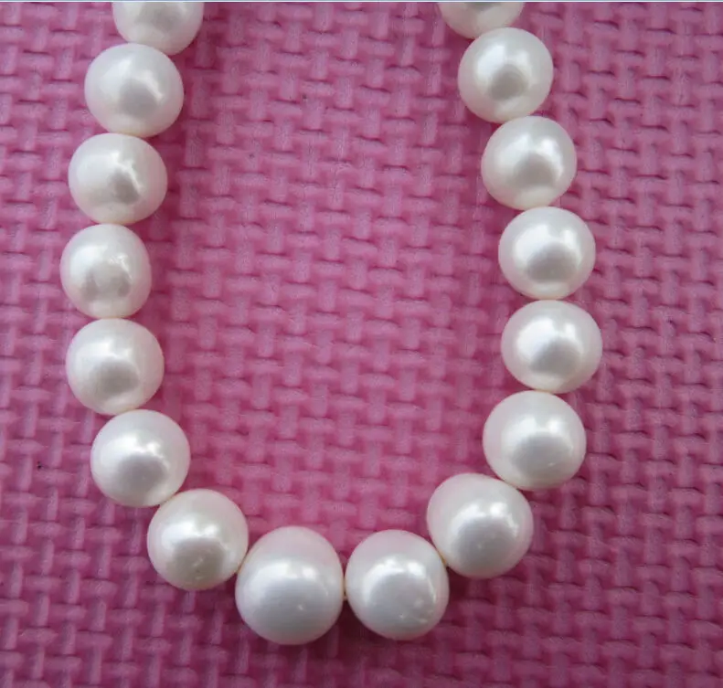 Genuine SINGLE STRANDS 13-15MM SOUTH SEA GENUINE WHITE PEARL NECKLACE 14KGP r a(5.18)
Genuine SINGLE STRANDS 13-15MM SOUTH SEA GENUINE WHITE PEARL NECKLACE 14KGP r a(5.18)