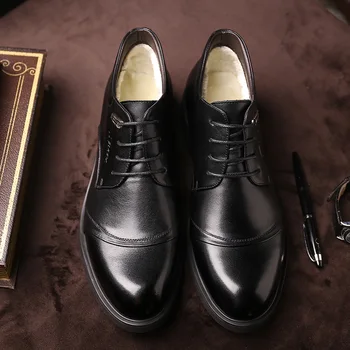 Fashion Winter Boots Men Formal Dress Shoes with fur 2019 Pointed Toe Artificial Leather Boots Man Warm Suit Office Shoes
Fashion Winter Boots Men Formal Dress Shoes with fur 2019 Pointed Toe Artificial Leather Boots Man Warm Suit Office Shoes