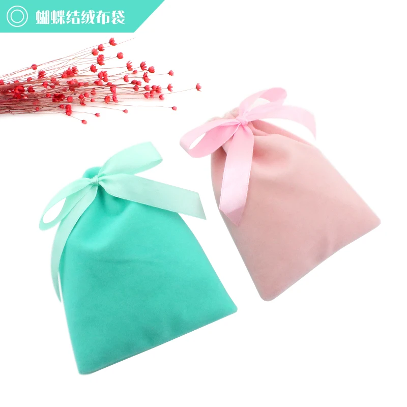 Drawstring Velvet Bags Pink Blue Ribbon Bowknot Jewelry Pouches Christmas Party Wedding Favor Gifts Bags Candy Present Bag 
Drawstring Velvet Bags Pink Blue Ribbon Bowknot Jewelry Pouches Christmas Party Wedding Favor Gifts Bags Candy Present Bag