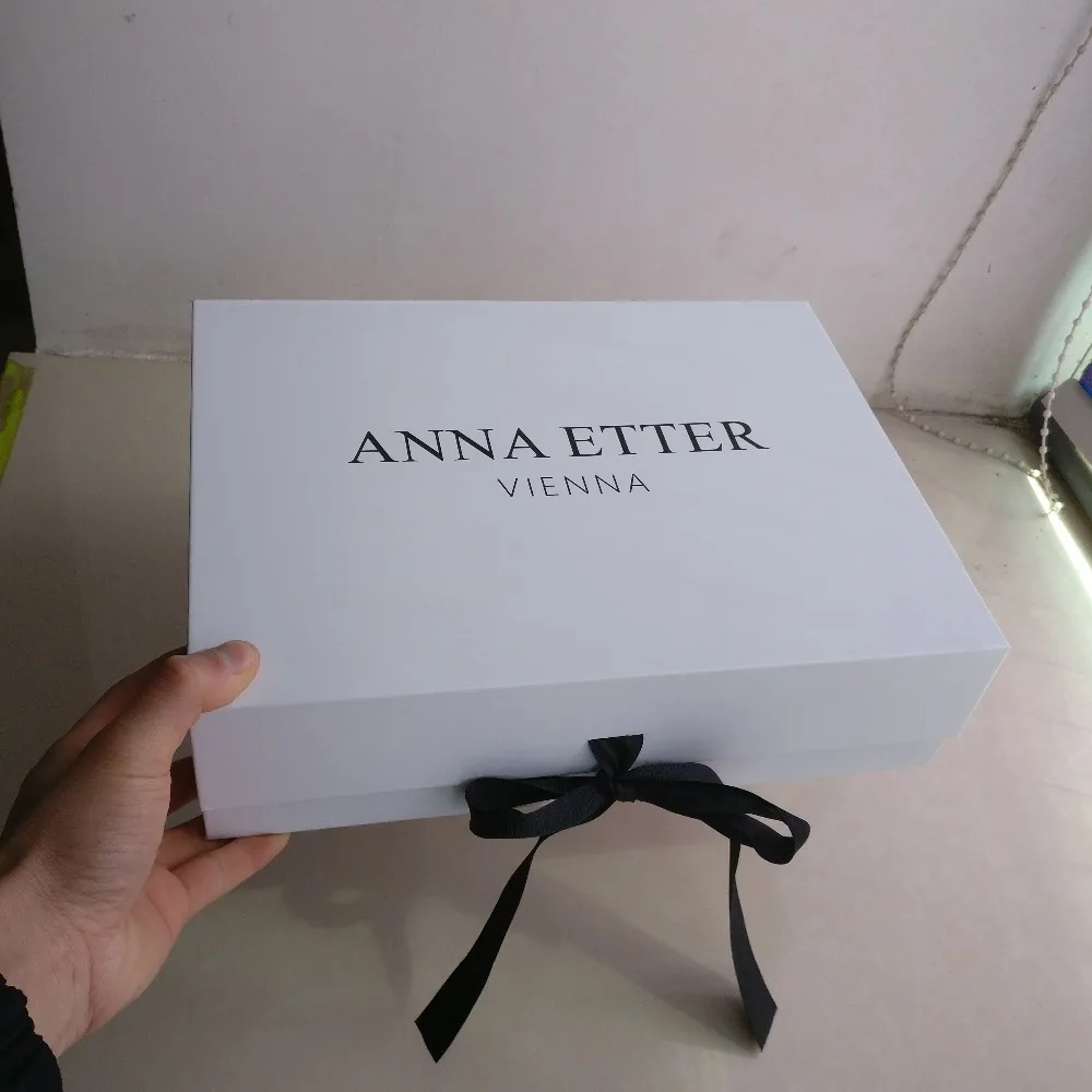 Wholesale 1000pcs/lot high quality folding rigid boxes custom printed logo packaging Clothes boxes T-shirt box Jewelry box
Wholesale 1000pcs/lot high quality folding rigid boxes custom printed logo packaging Clothes boxes T-shirt box Jewelry box