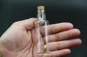 100pcs 30*90mm Hot Fashion Small Glass jars Cute Mini Wishing Cork Stopper DIY Drift Wishing Glass Bottles Vials Jars Containers
100pcs 30*90mm Hot Fashion Small Glass jars Cute Mini Wishing Cork Stopper DIY Drift Wishing Glass Bottles Vials Jars Containers