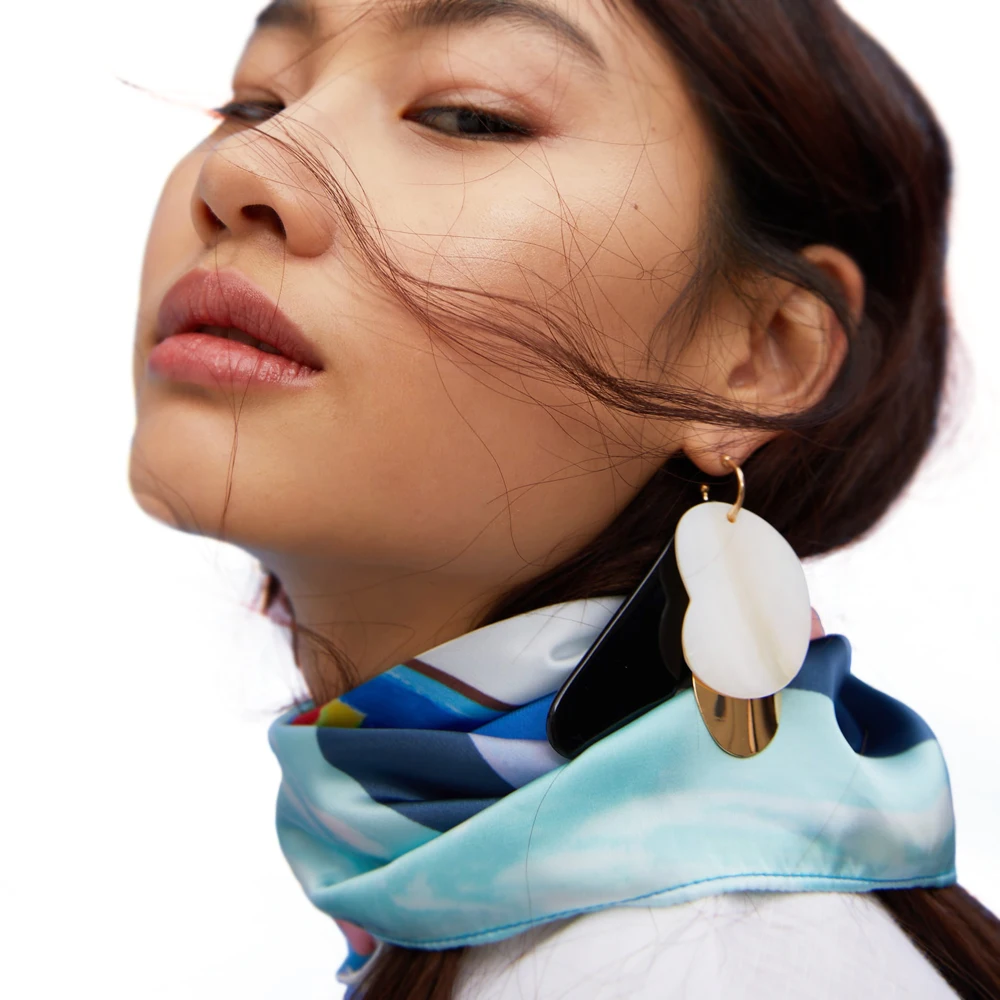 Vodeshanliwen ZA New Geometric Resin Dangle Big Earrings For Women Fashion Boho Acrylic Vintage Statement Earrings Party Jewelry
Vodeshanliwen ZA New Geometric Resin Dangle Big Earrings For Women Fashion Boho Acrylic Vintage Statement Earrings Party Jewelry