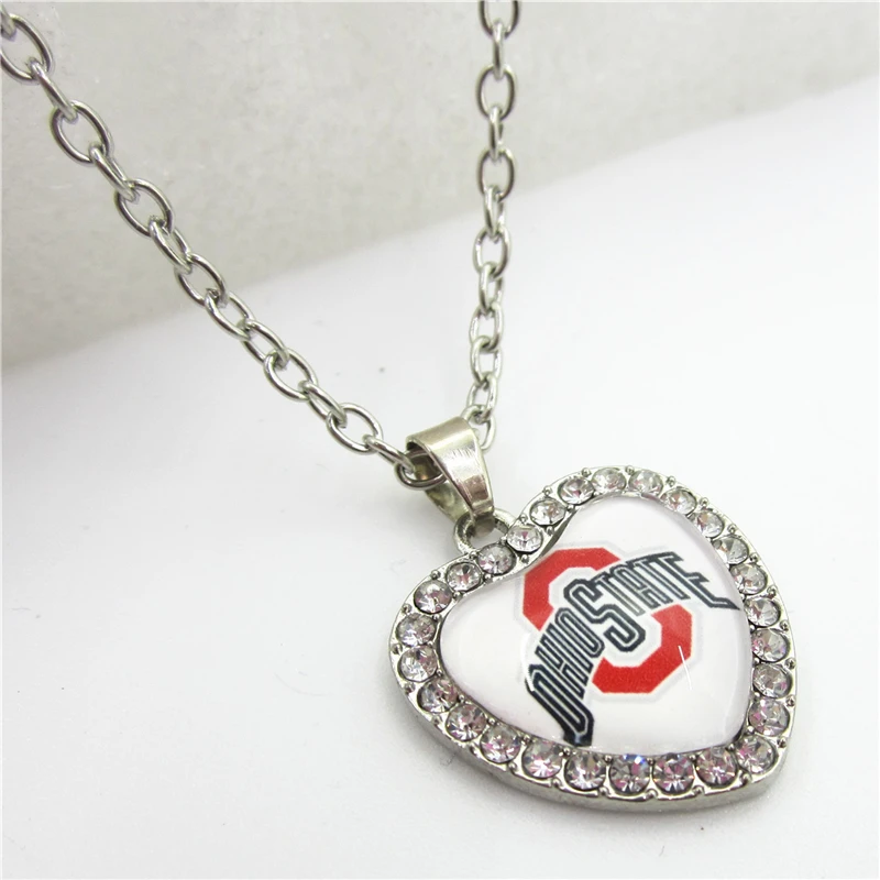 10pcs Crystal Hearts OHIO STATE Necklace US Sports Pendant Charms with 50cm Chains Necklace Jewelry sports fan
10pcs Crystal Hearts OHIO STATE Necklace US Sports Pendant Charms with 50cm Chains Necklace Jewelry sports fan