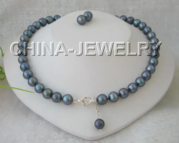 Hot sell Noble- shipping AAAA 19" 9.5mm black round freshwater pearl necklace & earring-925 silver clasp (A0516)
Hot sell Noble- shipping AAAA 19" 9.5mm black round freshwater pearl necklace & earring-925 silver clasp (A0516)