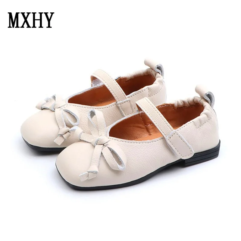 2019 spring new girls Cowhide single shoes Korean fashion children's bow soft bottom Square head Genuine Leather princess shoes
2019 spring new girls Cowhide single shoes Korean fashion children's bow soft bottom Square head Genuine Leather princess shoes