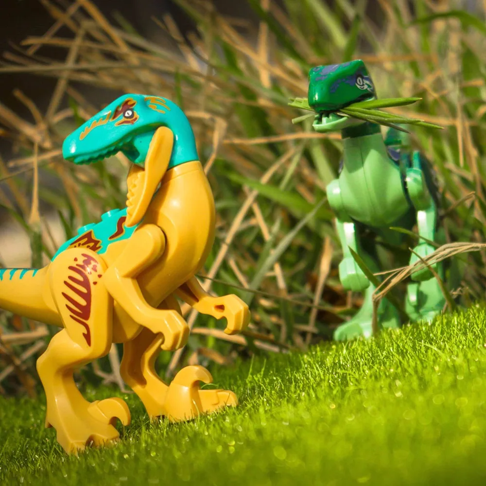 Dinos Toy Buildable Legoings Dinosaur Building Blocks Figures with Movable Jaws Including T Rex Triceratops Velociraptor toys
Dinos Toy Buildable Legoings Dinosaur Building Blocks Figures with Movable Jaws Including T Rex Triceratops Velociraptor toys