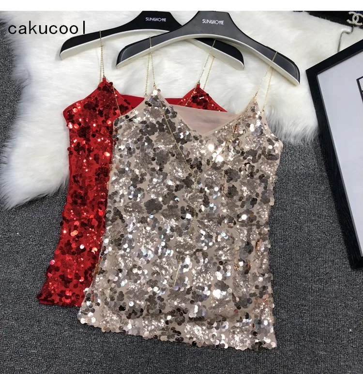 Cakucool Summer Sequined Tank Top Shiny Vest Gold Chain V neck Embellish Slim Sleeveless Blouse Shirt Sexy Basic Tanks Tops Lady
Cakucool Summer Sequined Tank Top Shiny Vest Gold Chain V neck Embellish Slim Sleeveless Blouse Shirt Sexy Basic Tanks Tops Lady