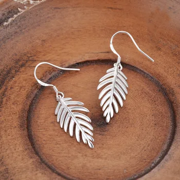 Fashion 925 Sterling Silver Prevent Allergy Leaf Drop Earrings for Women Earrings Jewelry brincos boucle d'oreille femme
Fashion 925 Sterling Silver Prevent Allergy Leaf Drop Earrings for Women Earrings Jewelry brincos boucle d'oreille femme