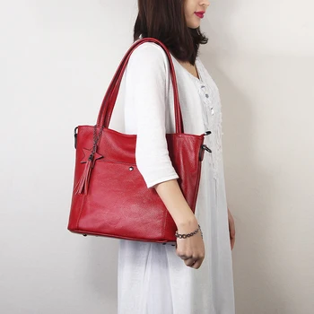 Large Shoulder Bag, Factory outlet, Tassels & Star, Women Genuine Leather Handbag, Real Cow's skin Cross body bag A057
Large Shoulder Bag, Factory outlet, Tassels & Star, Women Genuine Leather Handbag, Real Cow's skin Cross body bag A057