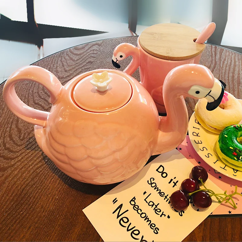Home Decoration Drinkware Fresh Pink Girl Heart Flamingo Mug Creative Handmade Ceramic Kettle with Lid Teapot Tea Set
Home Decoration Drinkware Fresh Pink Girl Heart Flamingo Mug Creative Handmade Ceramic Kettle with Lid Teapot Tea Set